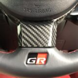 【GR86車内カーボン化計画】ステアリングホイールスイッチパネルカバーの取付け　エアバッグを外すのが難関
